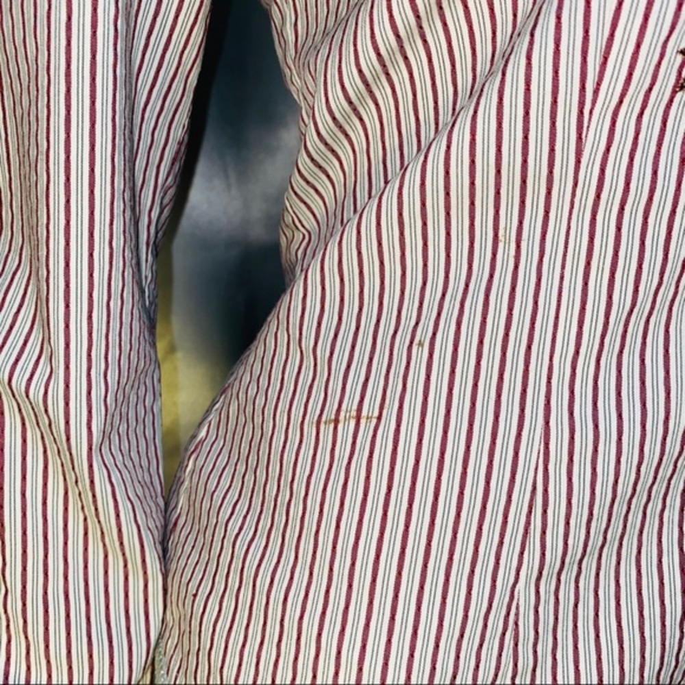 Express embroidered button down - Picture 5 of 15